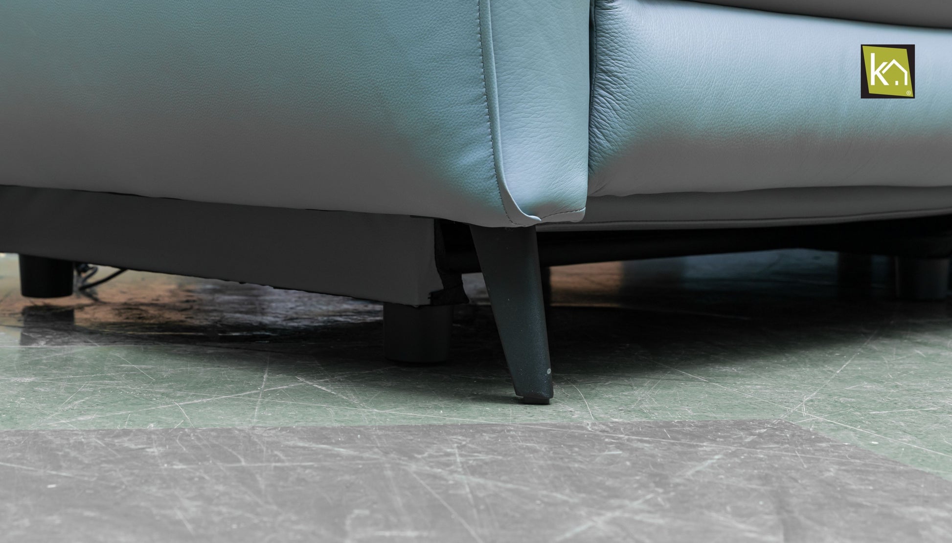 chair base and foot rail with legs